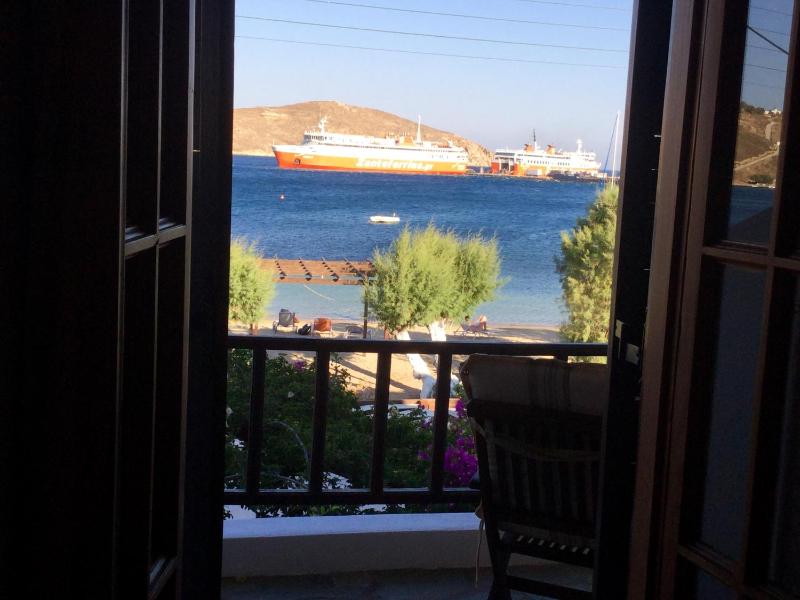 Double Room with Sea View image 3