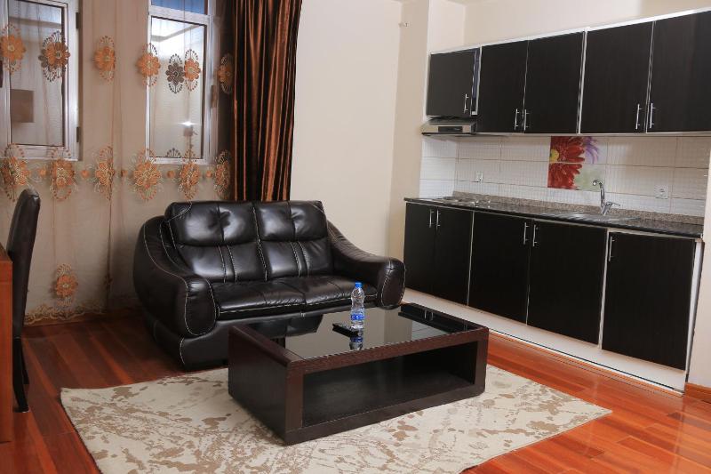Yinm Luxury Apartment - image 15