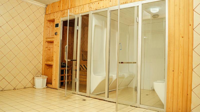Yinm Luxury Apartment - image 10