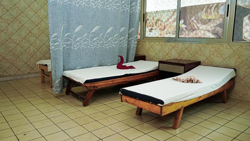 Yinm Luxury Apartment - image 6