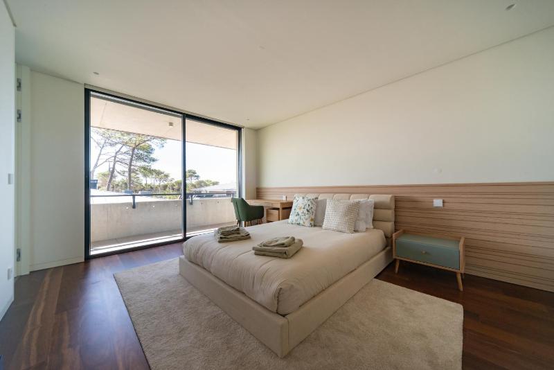 Cascais Sandwoods Luxury Villa - image 17