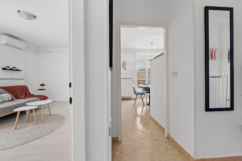 Apartment Vinez - image 2