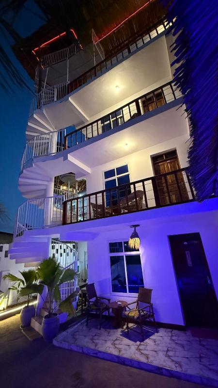 Zanz Bay Hotel - image 5