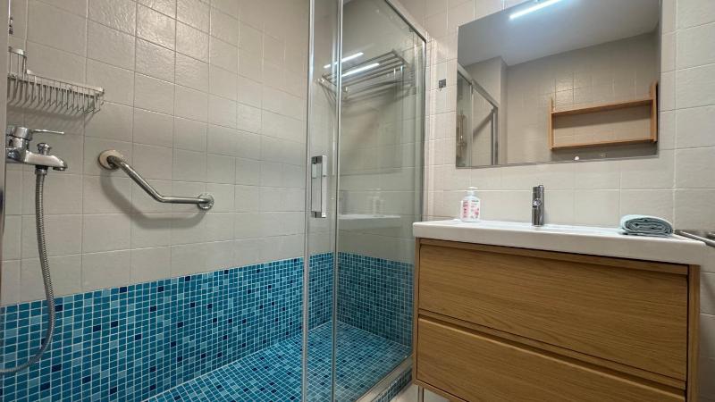 Apartamento frente al mar con terraza Alicante By Turihome - image 6