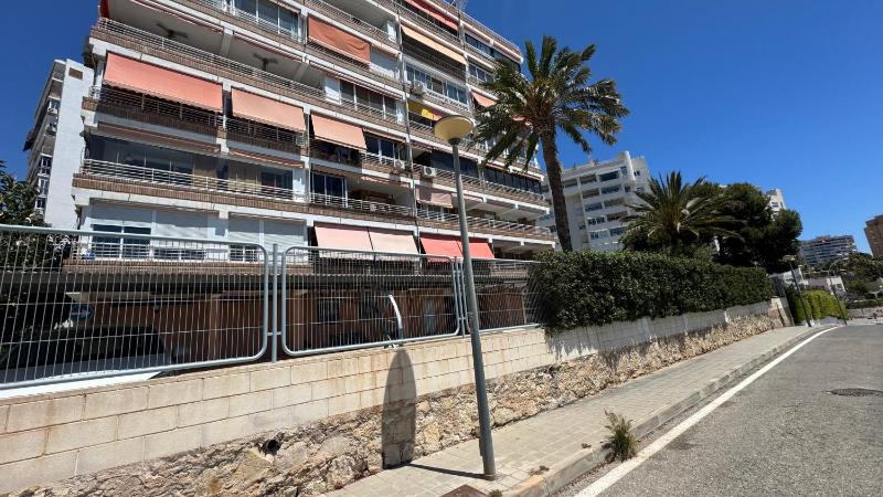 Apartamento frente al mar con terraza Alicante By Turihome - image 3