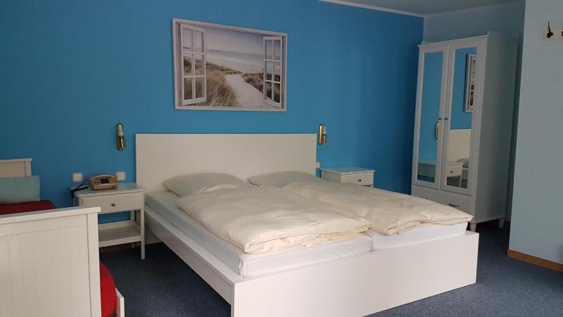 Single Room image 1