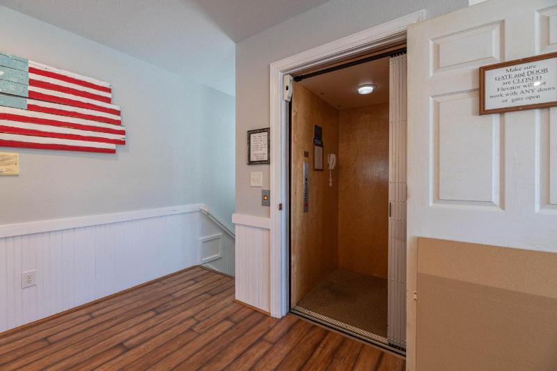Lollygaggers - KDH MP 9.5 170 Yds to Beach Elevator Pool Cabana Hot Tub Rec Room Pets OK YR Flex Stays - image 34