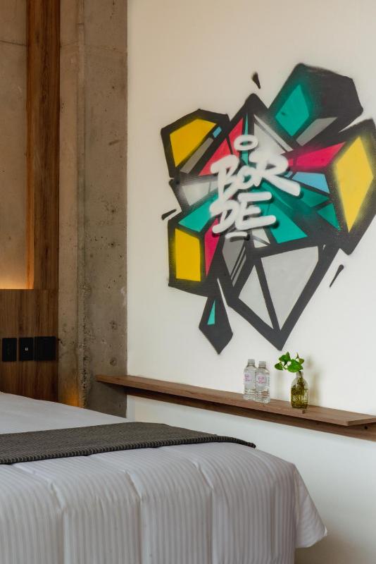 Street Art Hotel Roma - image 21