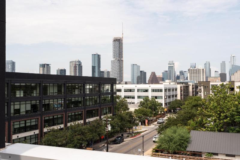 Studio Haus East 6th Austin By Kasa - image 32