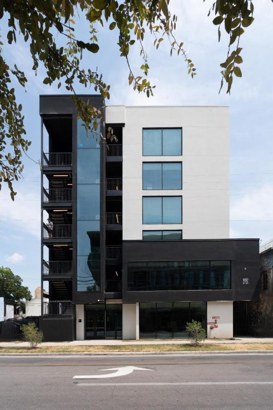 Studio Haus East 6th Austin By Kasa - image 11