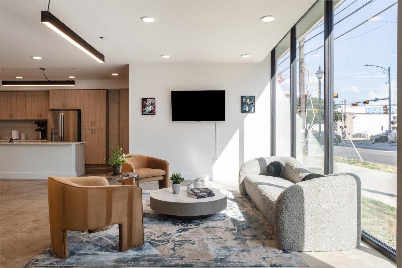 Studio Haus East 6th Austin By Kasa - image 9