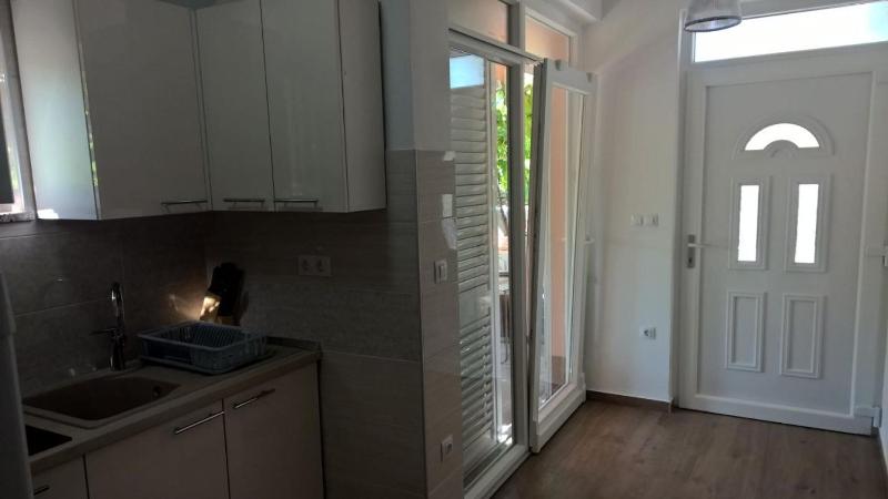 Apartment with Garden View image 4