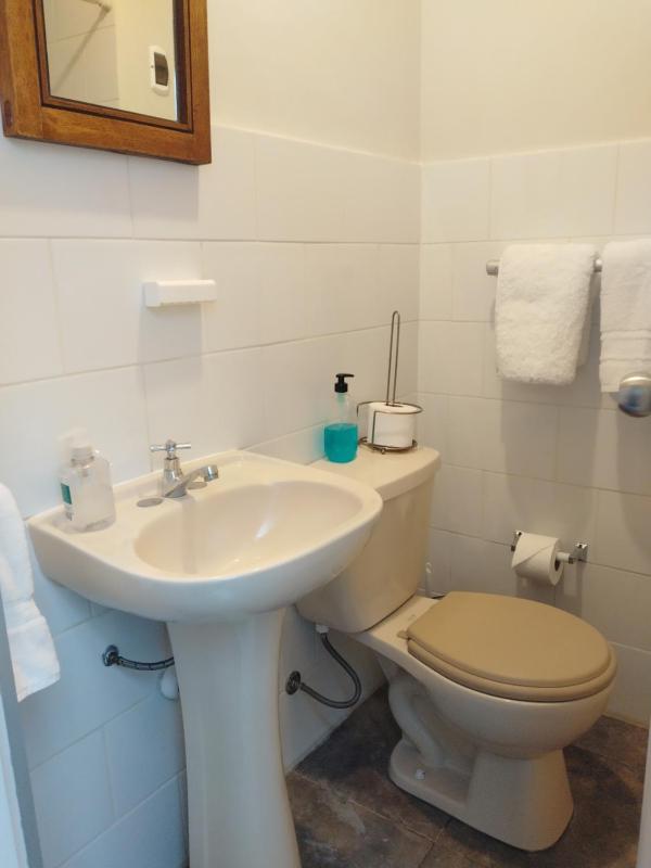 Centric private petfriendly budget apartments in Miraflores - image 4