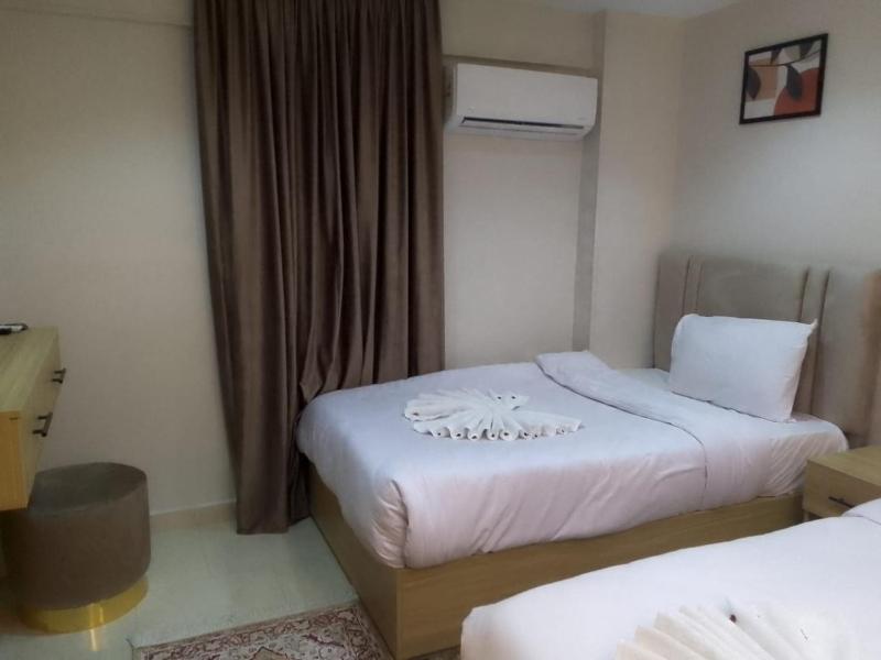 King Farouk pyramids view hotel - image 5