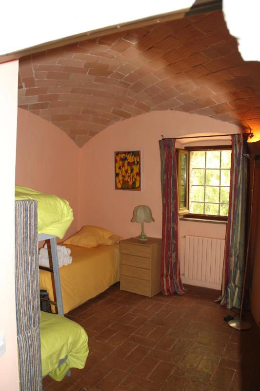 Family Room image 3