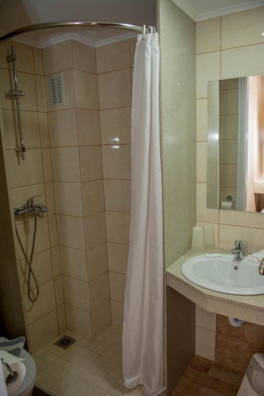 Triple Room image 2