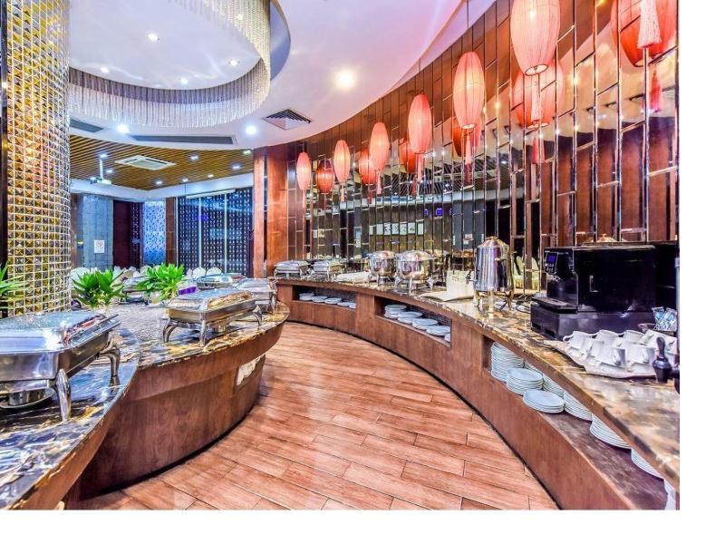 Boya Holiday Hotel - image 9