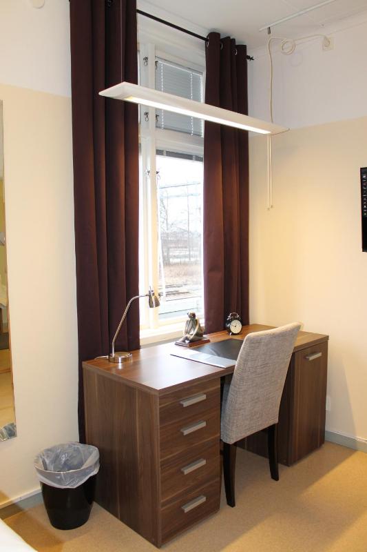 Double Room with Shared Bathroom image 3