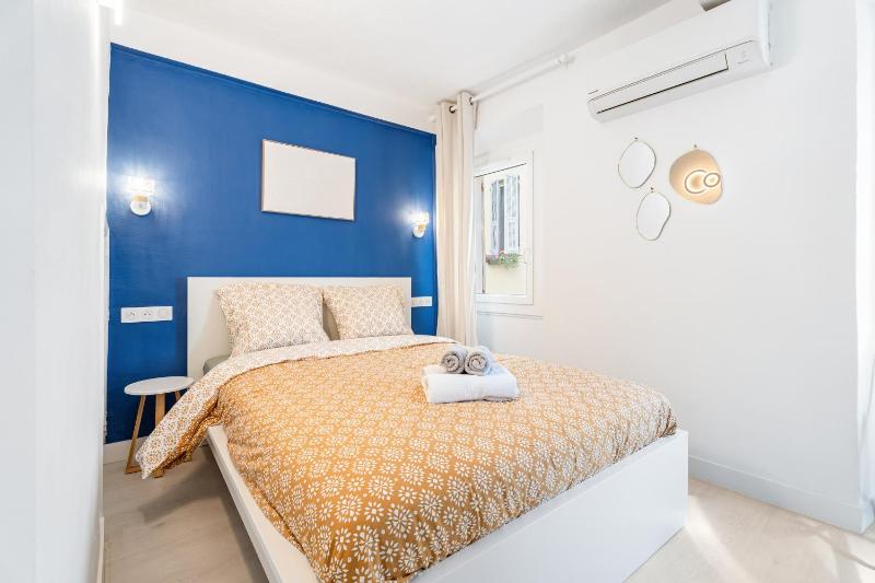 Nice Renting - 6C FRANCE - Chic Stay Pedestrian Zone Sea Massena - image 5