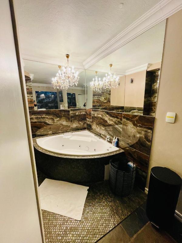 Pretoria Mansion Boutique Hotel Coral Tree - image 13