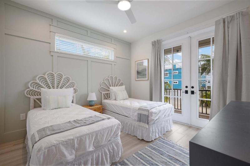 Majestic Summer - Brand New Home Anna Maria Island - image 14