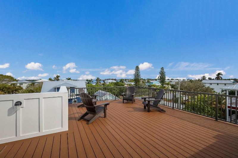 Majestic Summer - Brand New Home Anna Maria Island - image 37