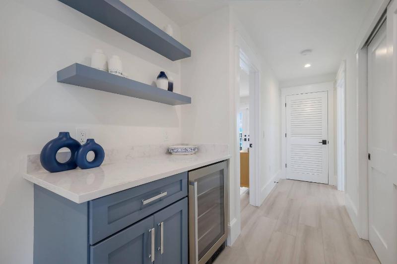 Majestic Summer - Brand New Home Anna Maria Island - image 3