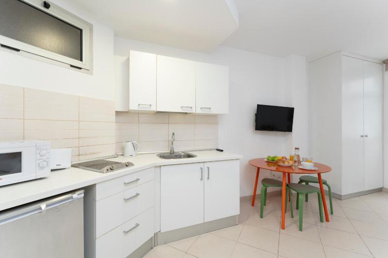 Vivelorural estudio interior en Las Canteras - image 14