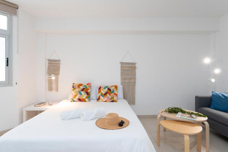 Vivelorural estudio interior en Las Canteras - image 12