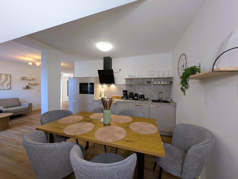 BohnApartments Schiller 7- Penthouse- WLAN- Parking- citynah - image 14