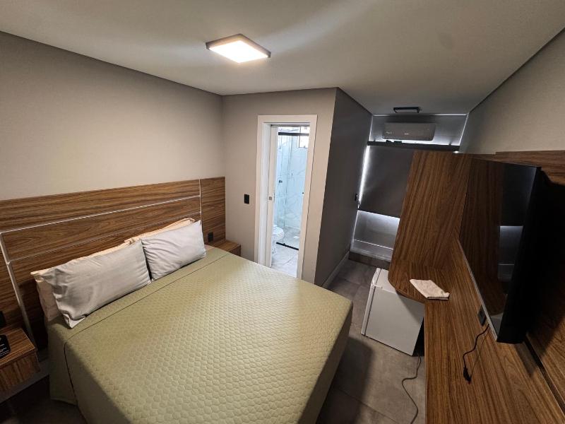 Shallom Hotel - image 4
