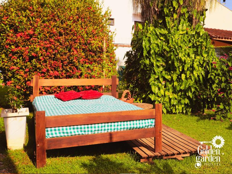 Golden Garden Hostel - image 38