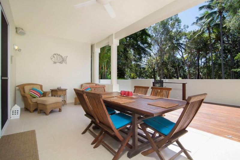 Whispering Palms - Beachfront Port Douglas - image 12