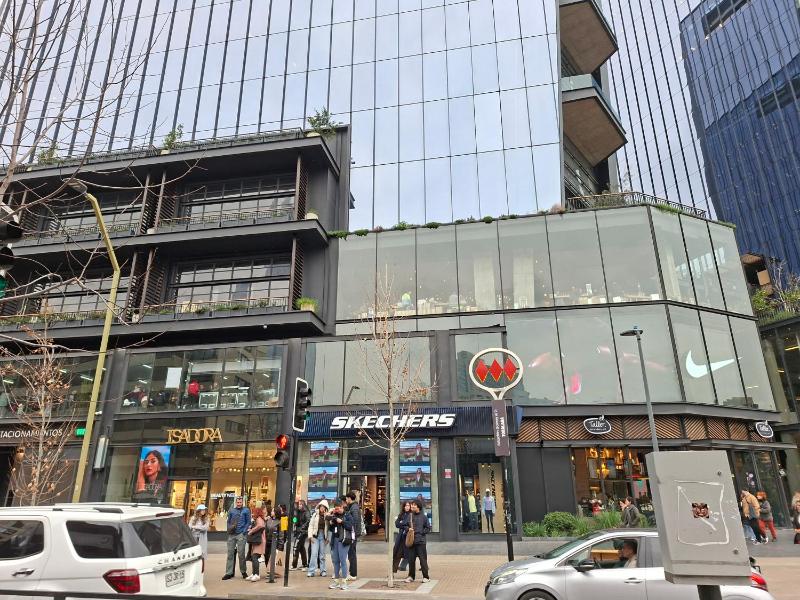 Costanera Center MUT Barrio el Golf - image 13