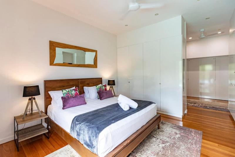 Villa One on Murphy - image 12