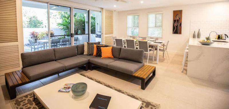 Villa Del Mar - Beachfront Port Douglas - image 11