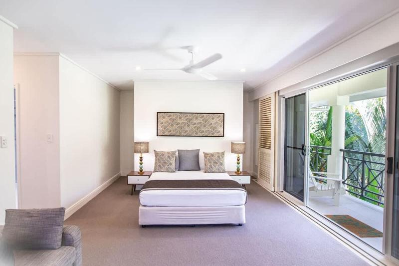 Villa Del Mar - Beachfront Port Douglas - image 18