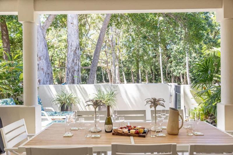 Sea La Vie - Port Douglas - image 17