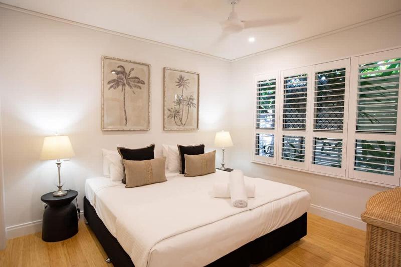 Sea La Vie - Port Douglas - image 4