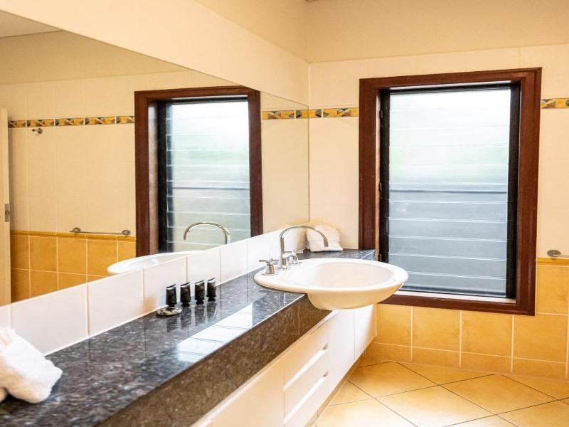 25 Solander Boulevard - Seashells Port Douglas - image 12