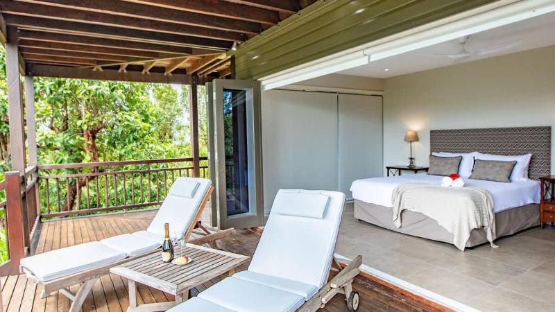 Bangalow - Best View in Port Douglas - image 12