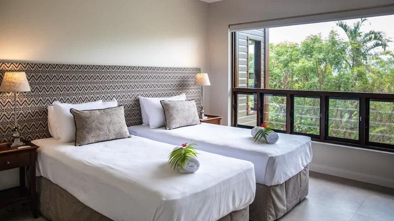Bangalow - Best View in Port Douglas - image 34