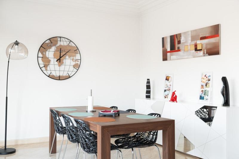 Bright and spacious family nest in Perpignan - image 12