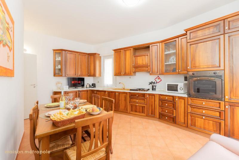 Rapallo Vintage House - image 5