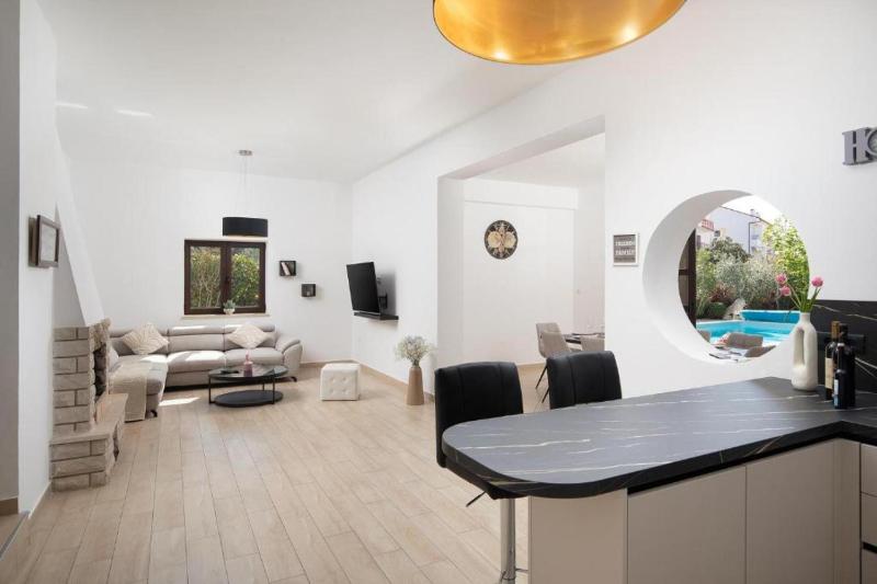 Villa Andrija in Fažana for 9 people with sea view kids playground & heated pool - only 400 m from the beach - image 48