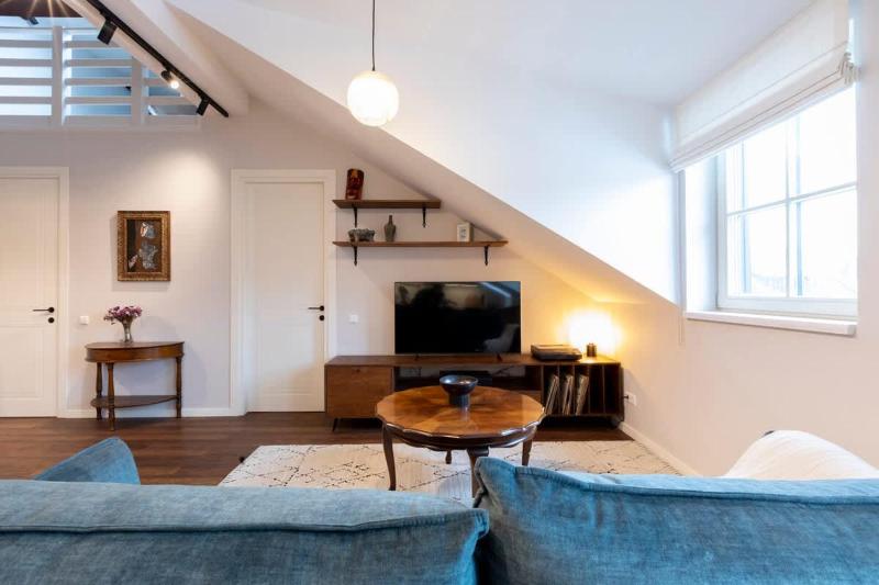 Domillion 2bdr old town apt at Bazilijonai - image 1
