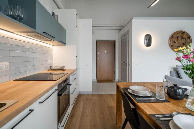Domillion New Duplex 12ppl balconies free park N2A - image 3