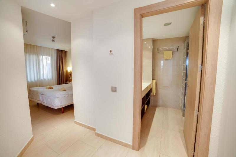 Riviera Vista - image 38