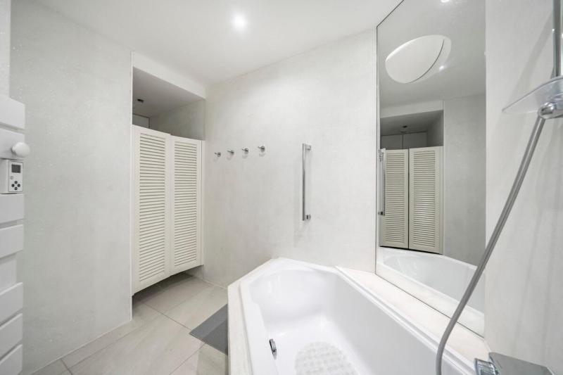 Wonderful 2 bedroom apartment - image 13
