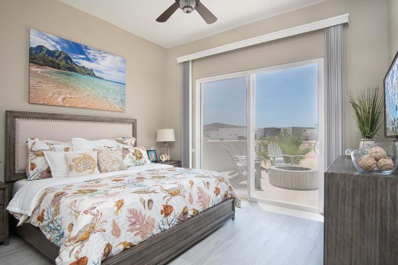 One-of-a-Kind Margaritaville Oceanfront/Laguna Shores - image 17